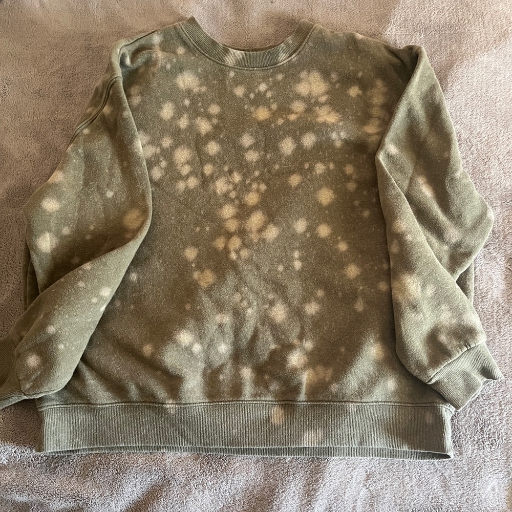 Wild Fable Green Bleach Spotted Sweatshirt